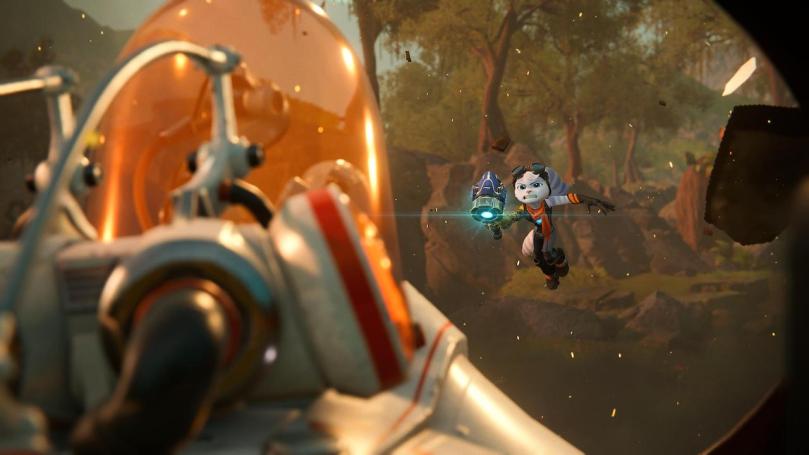 Screenshot of one of the cinematic cutscenes where Rivet jumps towards an enemy in a cockpiit of a giant machine boss with her hammer in hand.